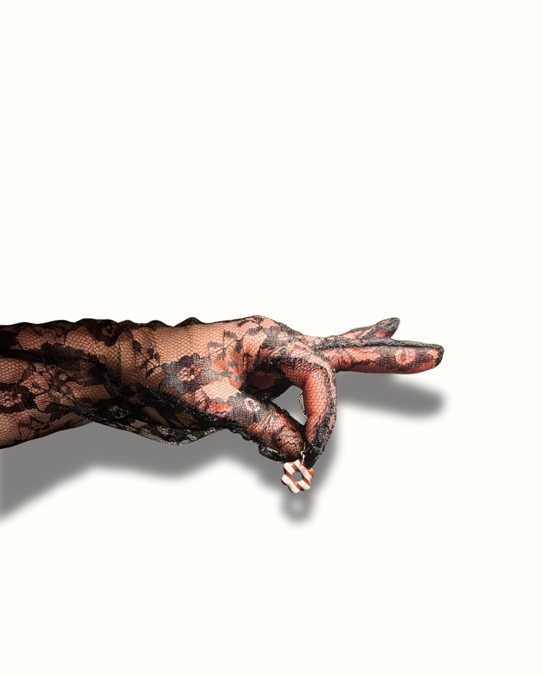 Charms fleur à rayures